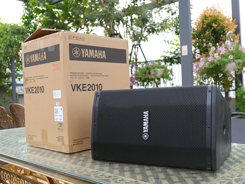 6426_loa_thu_dong_yamaha_vke2010_nam_ngang_4