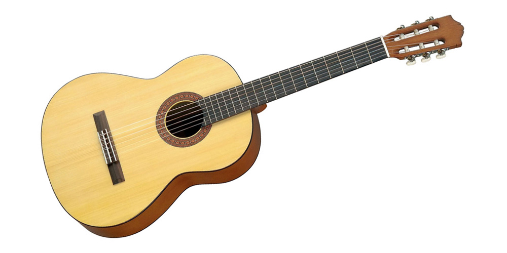 Dan-Classic-Guitar-Yamaha-C40M2
