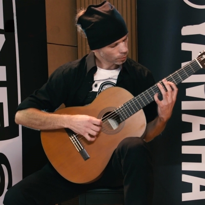 Đàn Classic Guitar YAMAHA CG122MC