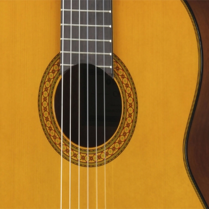 Đàn Guitar Classic YAMAHA C80