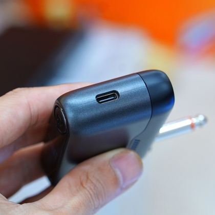 Micro không dây JBL Wireless